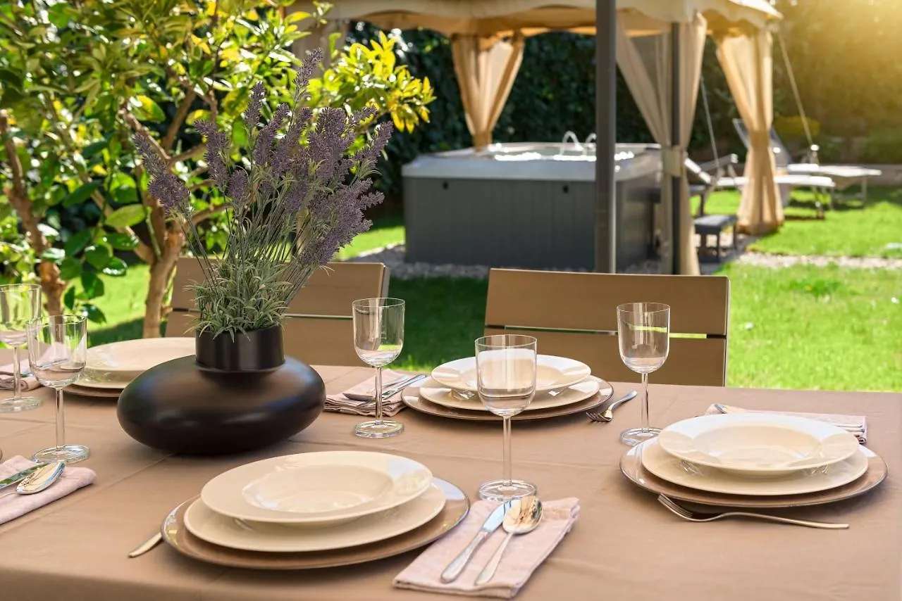 Villa Roko- The Spacious Luxury Trogir 0*,
